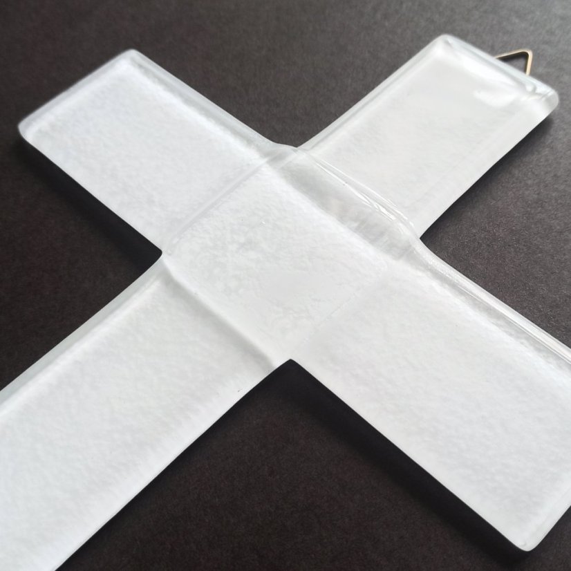 Sklenený kríž na stienu biely malý