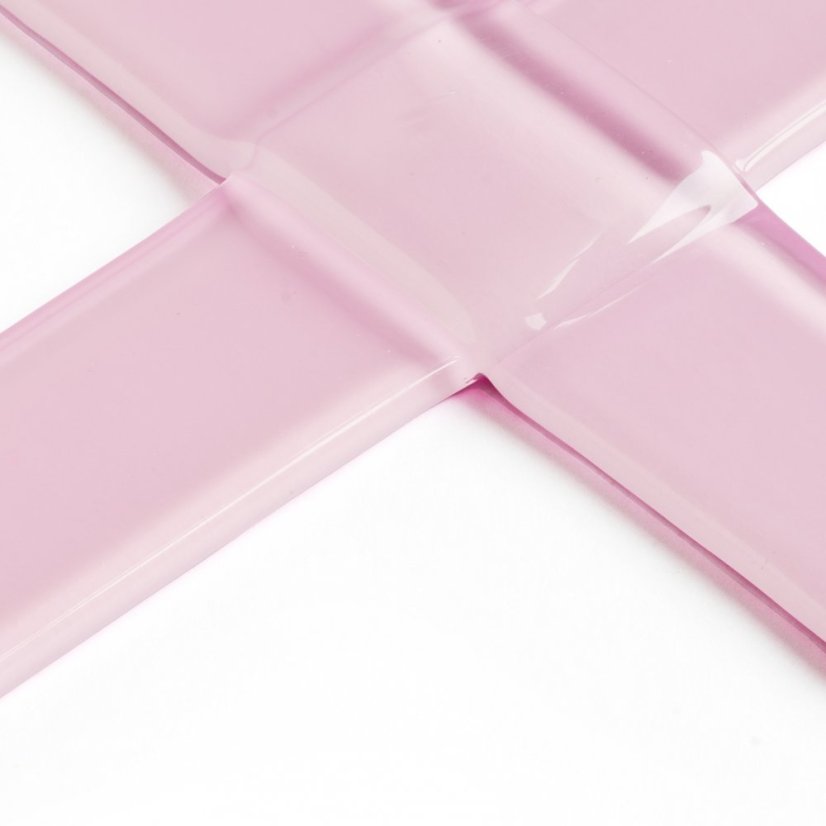 Pastelowy różowy krzyż szklany z okazji chrztu, ręcznie wykonany