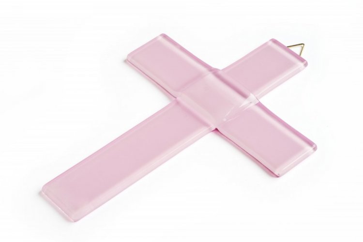 Skleněný kříž na křtiny pastelový růžový