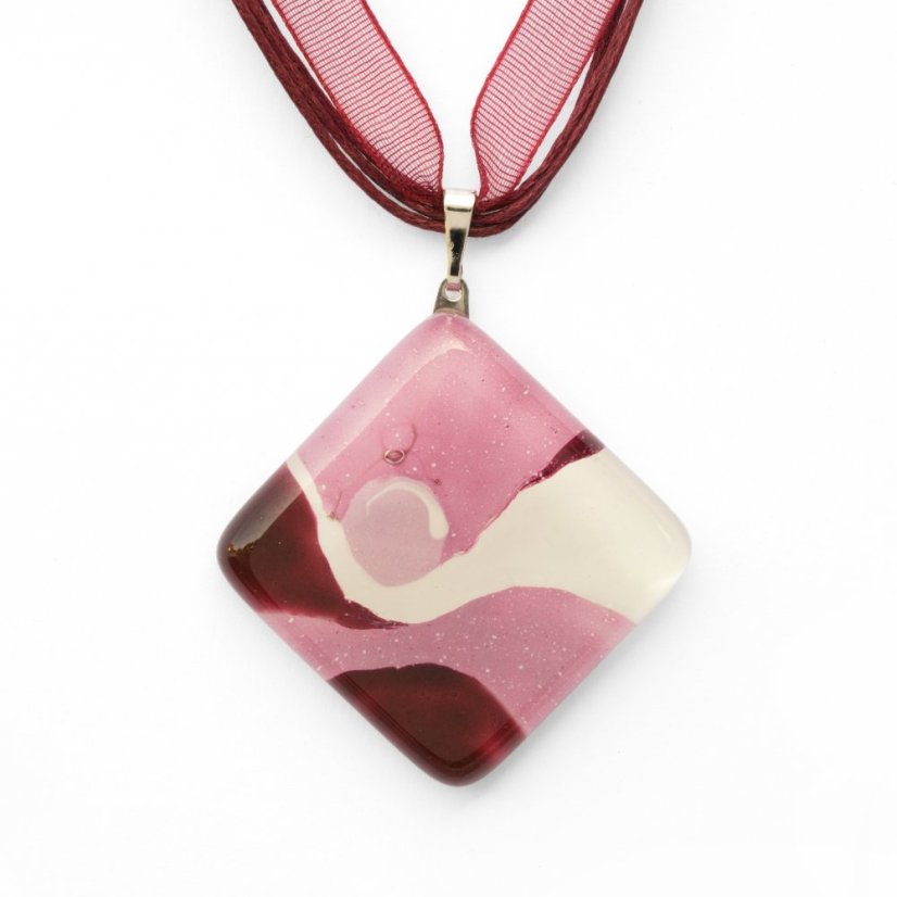 Štvorcový sklenený prívesok ružový HELENE P1117