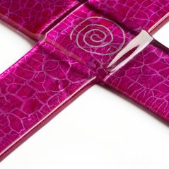 Skleněný kříž na stěnu růžový – se spirálou