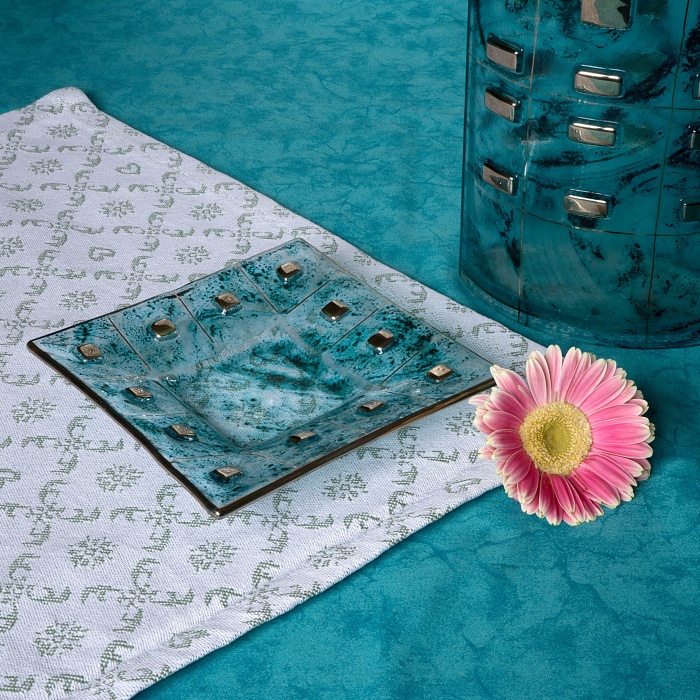 Glass turquoise candlestick MIRA with scented candle