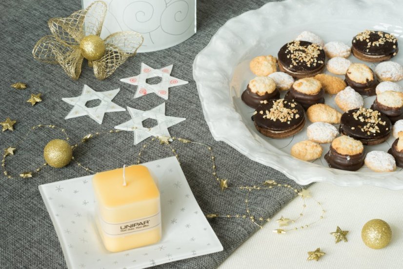 Biała szklana taca POLAR – srebrne spirale