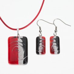 Set of red glass jewelry - 0901