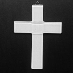 Szklany krzyż w kolorze białym, subtelny symbol wiary do domu.