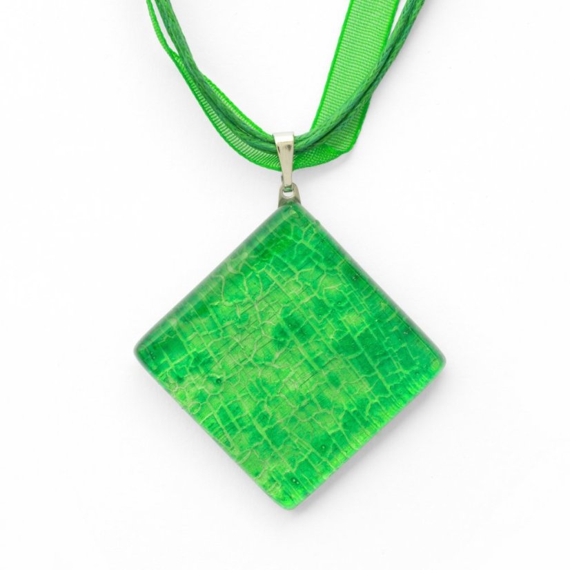 Green glass rhombus pendant DAISY P1412