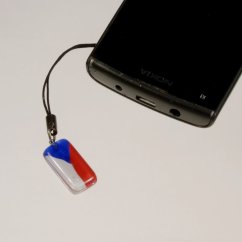 Sklenený prívesok na mobil ČESKÁ VLAJKA