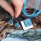 Glass jewellery sets
