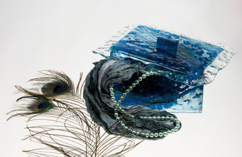 Glass box blue with glass lace